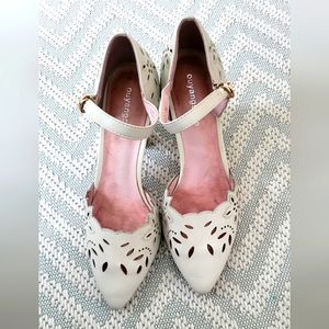 Women's Fashion Block Heeled Sandals - Off-white